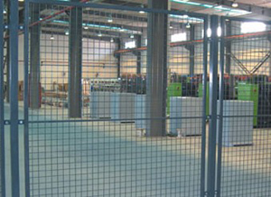 建筑護(hù)欄網(wǎng) 家用護(hù)欄網(wǎng) 工廠隔離柵-安平縣正美絲網(wǎng)制品提供建筑護(hù)欄網(wǎng) 家用護(hù)欄網(wǎng) 工廠隔離柵的相關(guān)介紹、產(chǎn)品、服務(wù)、圖片、價(jià)格、護(hù)欄網(wǎng) 網(wǎng)片 沖孔網(wǎng) 鋼格板