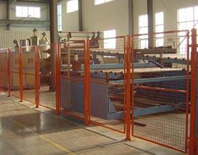 臨時(shí)護(hù)欄網(wǎng) 園藝護(hù)欄網(wǎng) 工廠護(hù)欄網(wǎng)-安平縣正美絲網(wǎng)制品提供臨時(shí)護(hù)欄網(wǎng) 園藝護(hù)欄網(wǎng) 工廠護(hù)欄網(wǎng)的相關(guān)介紹、產(chǎn)品、服務(wù)、圖片、價(jià)格護(hù)欄網(wǎng) 網(wǎng)片 沖孔網(wǎng) 鋼格板