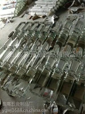 【浙江不銹鋼夾水晶樓梯扶手護(hù)欄立柱 佛山廠家直銷】?jī)r(jià)格_廠家 - 中國(guó)供應(yīng)商