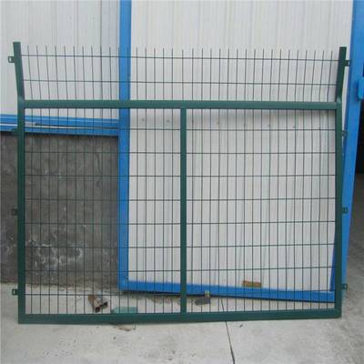 高樓圍墻護(hù)欄網(wǎng),工廠鋼網(wǎng)圍墻,社區(qū)護(hù)欄網(wǎng)哪家好